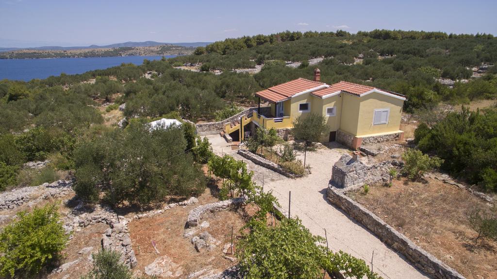 Holiday House Rusticana Sali, Dugi Otok Near Np Kornati Номер фото