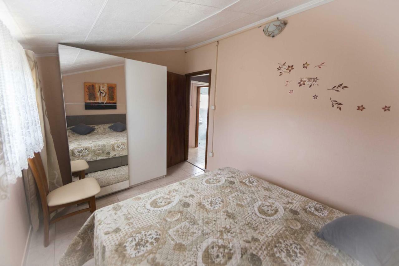 Holiday House Rusticana Sali, Dugi Otok Near Np Kornati Экстерьер фото